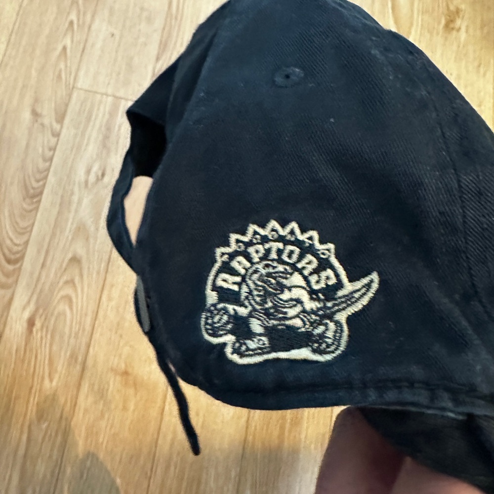 Raptors Black Cap with Gold Toronto Embroidery - Picture 2 of 3
